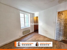 Exclusivité / Maison de ville à rénover / 63160 Billom