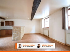 Immeuble à vendre BILLOM (63) / Local commercial et Grand logement