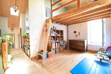 EXCLUSIVITE / Très belle maison avec dépendances et terrain / 63160 Glaine Montaigut