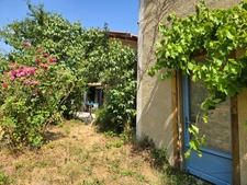 EXCLUSIVITE / Très belle maison avec dépendances et terrain / 63160 Glaine Montaigut
