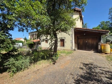 EXCLUSIVITE / Belle maison avec dépendances et garage / 63520 Estandeuil