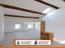 EXCLUSIVITE / Belle maison de ville avec terrasse, jardin, garage et cave / 63160 Billom