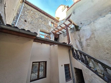 Immeuble à vendre BILLOM (63) / Local commercial et Grand logement