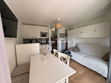 STUDIO CABINE À SAINTE-CÉCILE À 100 M DE LA PLAGE AVEC TERRASSE