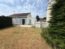 Charmante maison meublée à Sainte-Cécile-Plage – À seulement 1 km de la plage