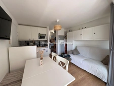 STUDIO CABINE À SAINTE-CÉCILE À 100 M DE LA PLAGE AVEC TERRASSE