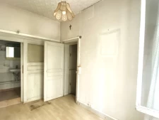 PARIS 20ème – Belleville : 2 pièces de 22 m² à rénover 