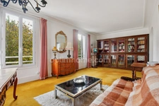 Élégante maison de 206 m² sur 1 052 m² de terrain – À deux pas du lac d’Enghien