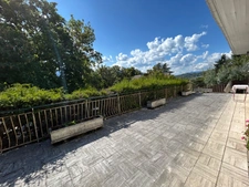 aix les bains "parc Mirabeau" maison de caractère de 1955  6 pièces 189 m2 env, terrasse de 63 m2, terrain de 610 m2 