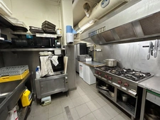 aix les bains  fonds de commerce de restaurant grill pizzeria 185 m2