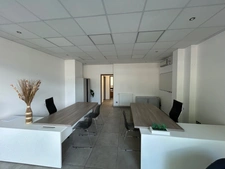 aix les bains local commercial  ou bureau 72 m2 env