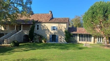 Propriete à vendre 7 pièces à 17 minutes de l'entrée de Périgueux.