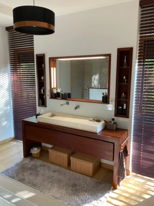 Proche MONTIGNAC Superbe maison d'architecte en bois haut de gamme, dans un environnement exceptionnel classée B GES A