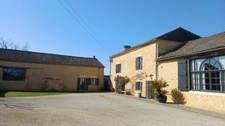 Superbe propriété à vendre 9 pièces Proche de VERGT et SAINTE ALVERE (24)