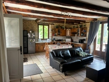 Propriete/Gites 6 hectares, Proche de THENON (24)