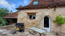 Maison du 17ème dans environnement très calme, avec un gite ou maison d'amis