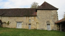 Château du 17éme dans un superbe environnement aux portes de Périgueux