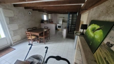 LE GRAND PRESSIGNY (Sud 37), belle maison de caractère composée de 3 logements indépendants et offrant 259 m² habitables pour 11 pièces, sur un terrain arboré d'environ 7 360 m².