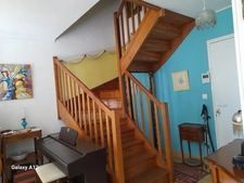 Quartier Coty (Tours Nord), charmant appartement Duplex de 100 m² situé au 1er étage avec parking sécurisé et cave