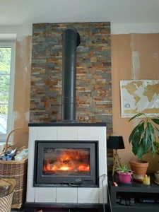 Au cœur de Sepmes, charmant village à 5 mn de Ste Maure et de l'autoroute A10, belle maison en pierre de 140 m² habitables sur 1495 m² de terrain.