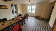 LE GRAND PRESSIGNY (Sud 37), belle maison de caractère composée de 3 logements indépendants et offrant 259 m² habitables pour 11 pièces, sur un terrain arboré d'environ 7 360 m².
