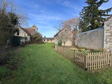 Marcé/Esves - Ancien moulin et ses nombreuses dépendances - Maison principale, grange, 2 gîtes + autres dépendances - Terrain de 5000 m²