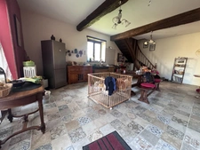 Marcé/Esves - Ancien moulin et ses nombreuses dépendances - Maison principale, grange, 2 gîtes + autres dépendances - Terrain de 5000 m²