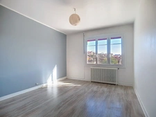 Maison à vendre 6 chambres  LE CREUSOT (71)