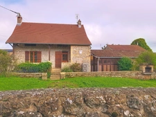 Maison à vendre 9 pièces LA VINEUSE (71)