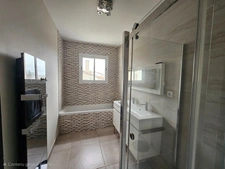 LE CENDRE – Maison familiale rénovée avec 5 chambres, garage de 98 m² et jardin intime