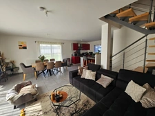 Maison à vendre 8 pièces PERIGNAT LES SARLIEVE (63)