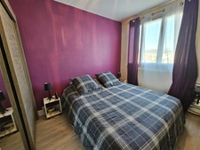 Appartement lumineux avec balcon- places de parking- 2 chambres- quartier Oradou -CLERMONT FERRAND (63)