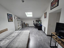LE CENDRE – Maison familiale rénovée avec 5 chambres, garage de 98 m² et jardin intime