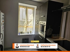 Maison de bourg 85 m2 - terrasse - garage  - LES MARTRES DE VEYRE (63730)