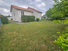 Maison à vendre 4 chambres- 2 garages- terrain 767 m2- LA ROCHE BLANCHE (63670)