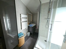 Maison à vendre 90 m2 - 5 pièces- 3 chambres-  ROMAGNAT (63540)