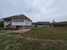 Maison à vendre 4 pièces PETIT NOIR (39)