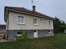 Maison à vendre 4 pièces PETIT NOIR (39)