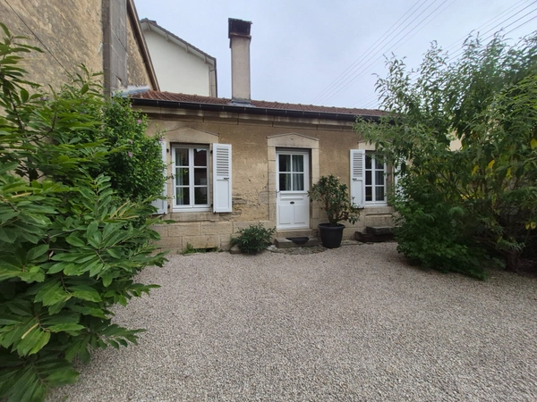 Demeure à vendre 12 pièces POLIGNY (39)