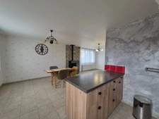 Maison à vendre 4 pièces PETIT NOIR (39)