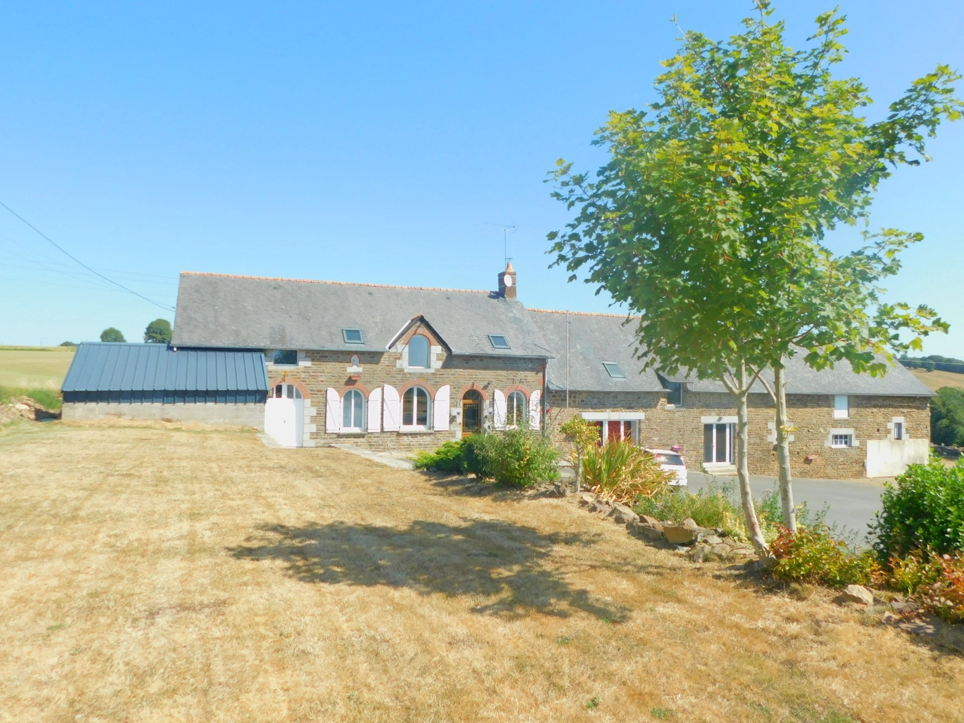 Maison 6 pièces 169 m² · à Fleurigne · 169 m² · 324 900 €