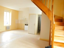 Immeuble à vendre ERNEE (53)