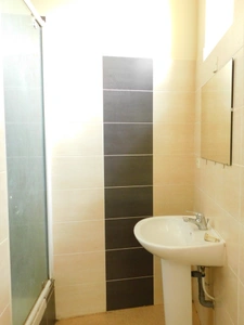 Immeuble à vendre ERNEE (53)