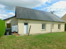 Maison à vendre 4 pièces COMBOURTILLE (35)