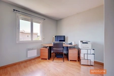 Très belle maison de 120m2 avec SPA extérieur, vue dégagée, garage double sur un terrain piscinable de 1500m2