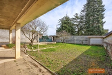 Maison de 124m2 (potentiel 153m2) avec garage et atelier sur terrain piscinable de 478m2 à 15km de Lyon