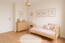 T4 traversant, calme et lumineux avec balcons et cave. Un garage est possible en option. 