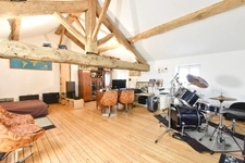 Tombez sous le charme de cette maison authentique et pleine de caractère !