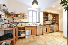 Tombez sous le charme de cette maison authentique et pleine de caractère !
