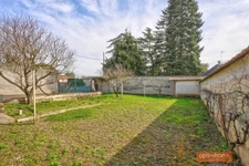 Maison de 124m2 (potentiel 153m2) avec garage et atelier sur terrain piscinable de 478m2 à 15km de Lyon